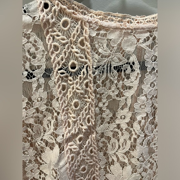 Baby Pink Lace Blouse - Picture 5 of 9